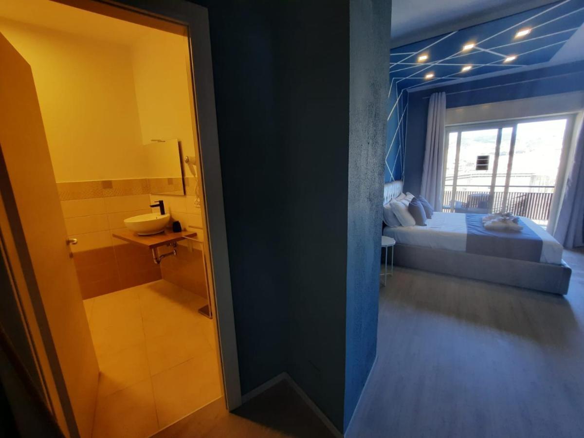 U Baruni B&B メッシーナ エクステリア 写真
